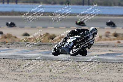 media/Nov-16-2025-Race Pace (Sun) [[8c5fa54630]]/Verified Riders/3-Turn 14 (1045am)/